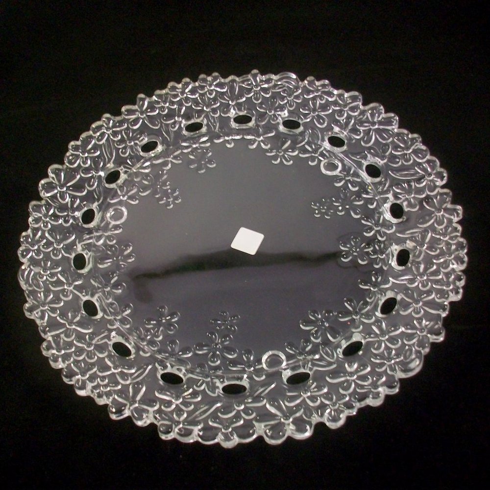 PartyLite Glass Hydrangea 3 Wick Candle Plate